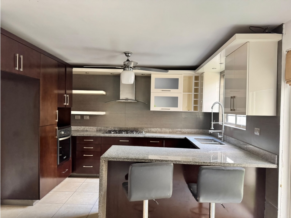 RMC CASA EN VENTA EN CUMBRES SAN AGUSTIN EN MONTERREY NUEVO LEON
