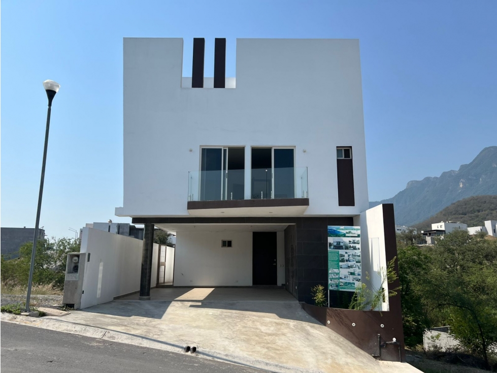 MMC CASA EN VENTA EN ÁLAMO SUR EN SANTIAGO EN NUEVO LEÓN - 4