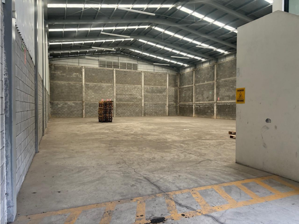 APV BODEGA EN RENTA EN APODACA - 1