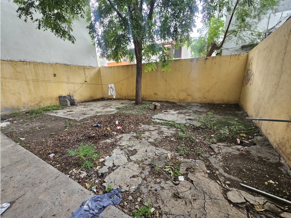 ECL VENTA DE PROPIEDAD SOBRE AVENIDA RICARDO COVARRUBIAS LA PRIMAVERA — foto 6