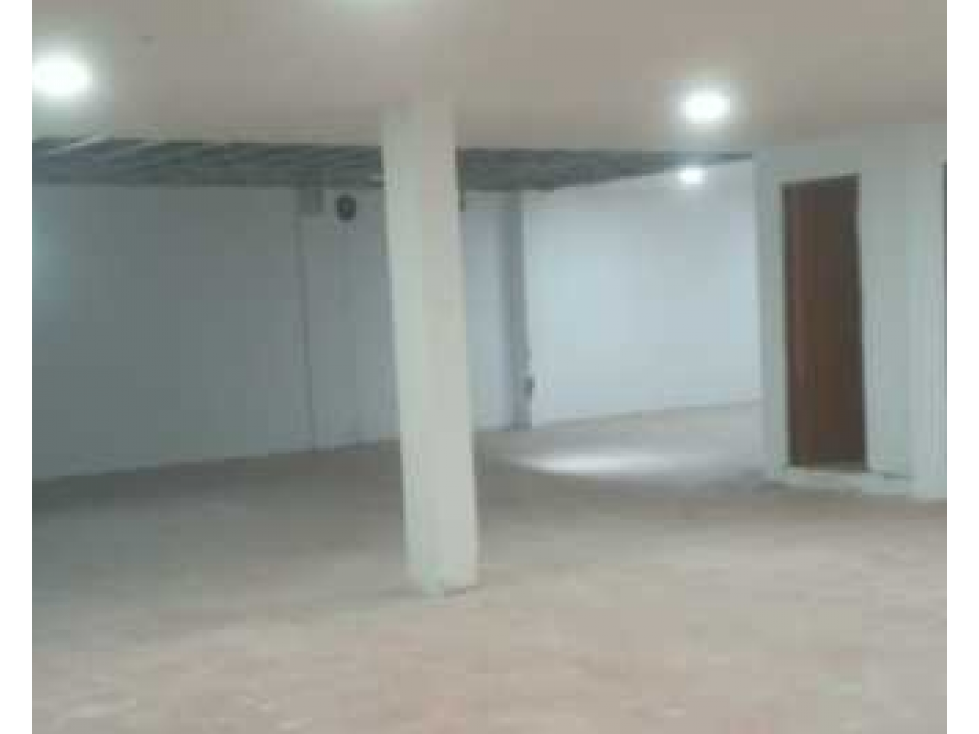 ARRIENDO BODEGA CERCA CARRETERA PPAL DE OLAYA - 1