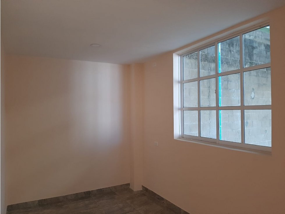 ARRIENDO BODEGA CERCA CARRETERA PPAL DE OLAYA - 4