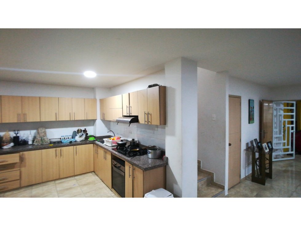 Vendemos Hermosa casa en Plan Parejo Turbaco Bol — foto 3