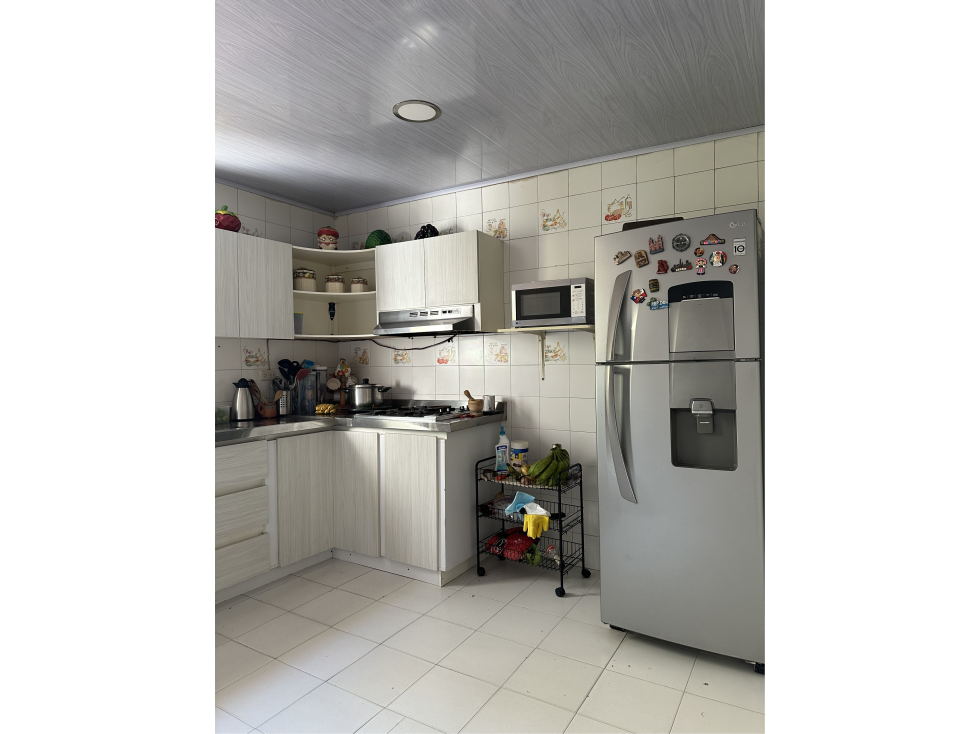 Arriendo Casa Esquinera de dos pisos en Alameda la Victoria, Cartagena — foto 4