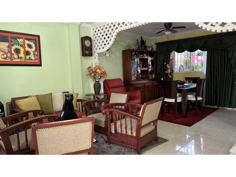 Venta | Negociable- Casa de dos pisos en Alameda la Victoria Cartagena