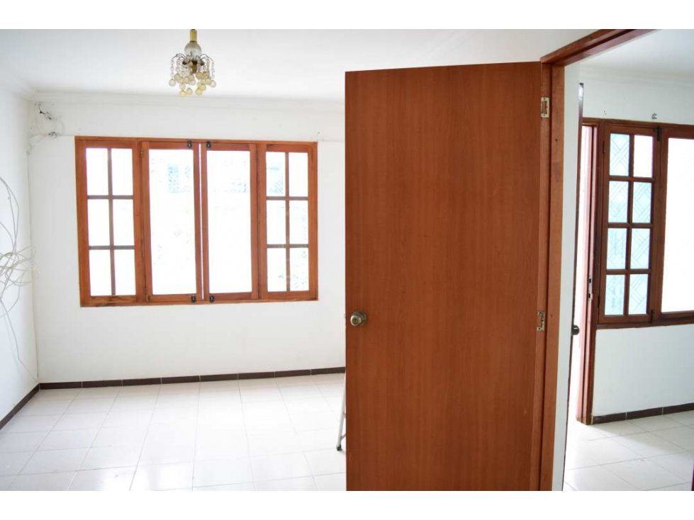 VENDO CASA 3 PISOS EN CIUDAD SEVILLA CARTAGENA — foto 3