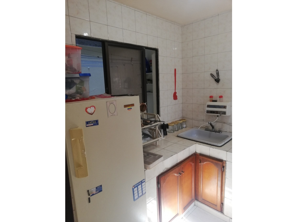 CASA ESQUINERA EN EL BARRIO EL NOGAL CARTAGENA — foto 2