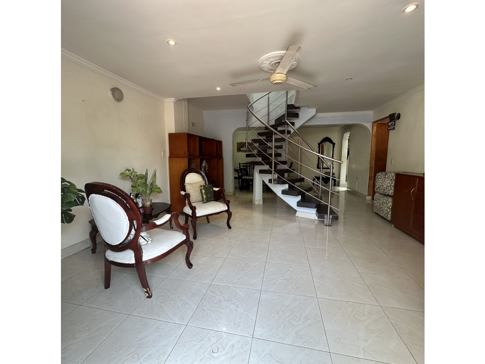 Casa en Alameda la Victoria especial para Negocios