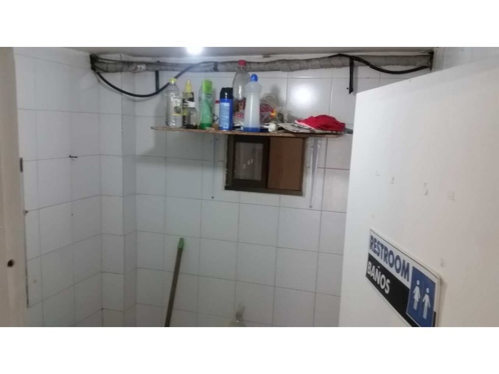 Local comercial frente avenida via Ternera Cgena — foto 5