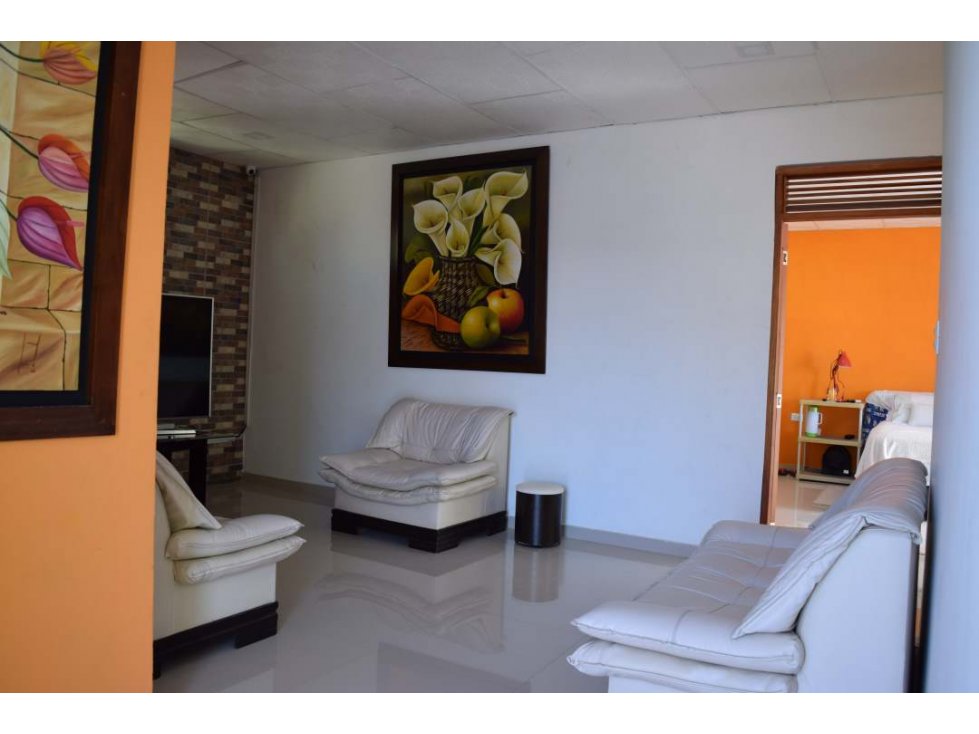 VENTA | CASA DE TRES PLANTAS COMERCIAL BOSQUE CTG — foto 3
