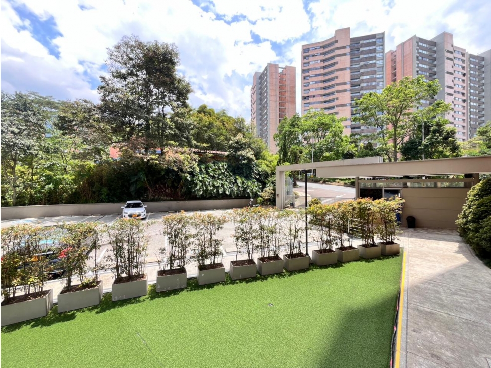 Apto en venta en la Loma del Chocho muy iluminado vista 360 — foto 2