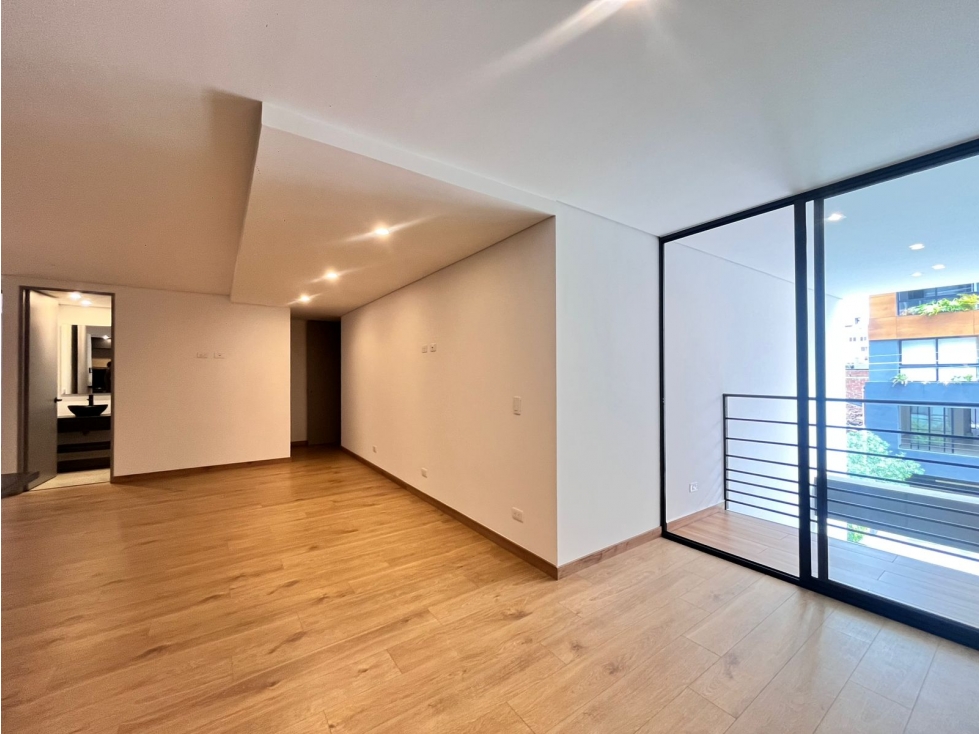 Apartamento con licencia comercial 86m² Conquistadores — foto 6