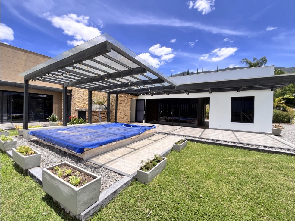 Venta Casa campestre de un solo nivel en Girardota