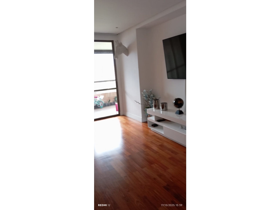 Venta Poblado La Calera inmueble con distribución diseño perfecto — foto 2