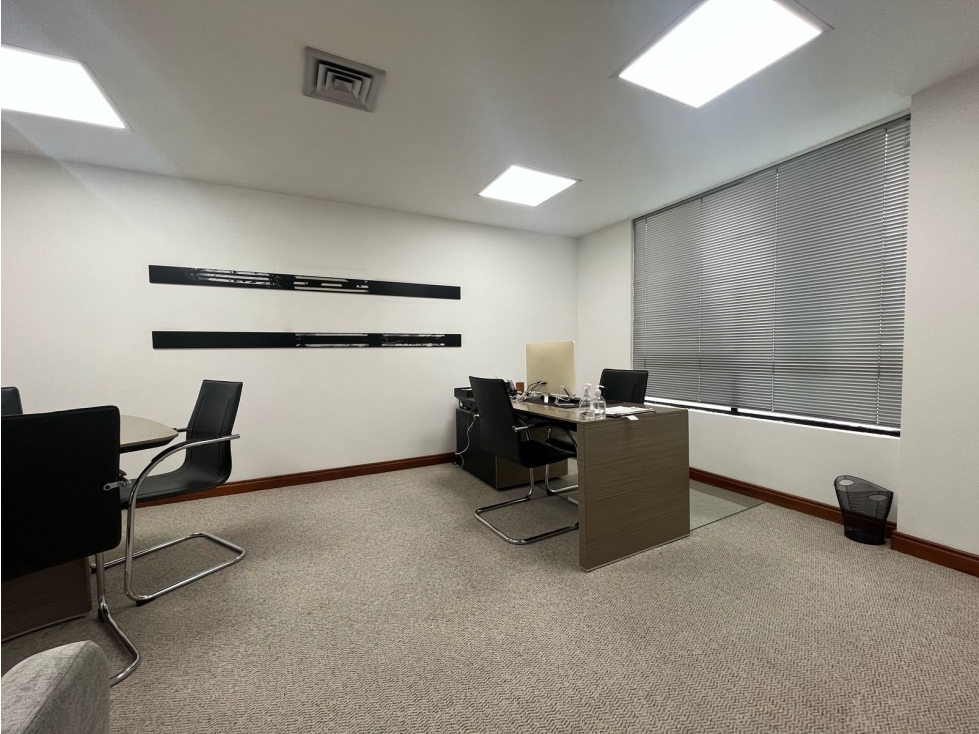 Venta de oficina en la Aguacatala 135m² excelente ubicación. — foto 5