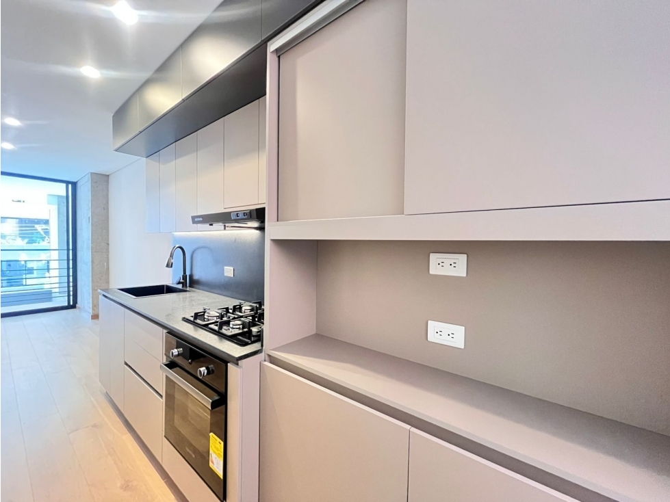 Apartamento con licencia comercial 86m² Conquistadores — foto 4