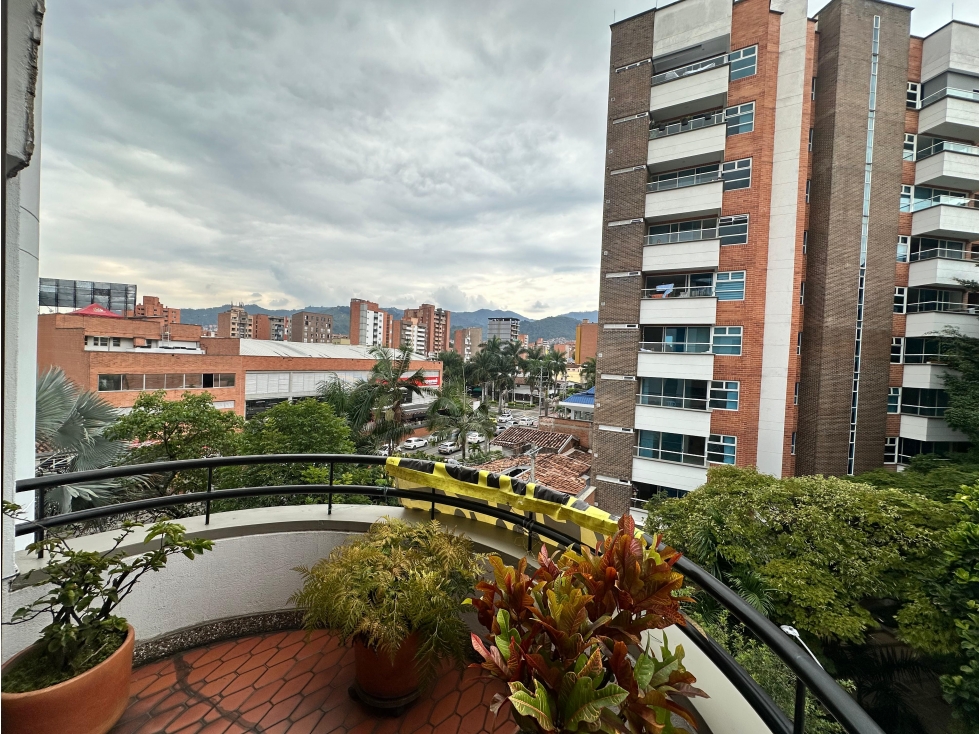 Penthouse para la venta 264m² en Laureles cerca a Santa Teresita - 2