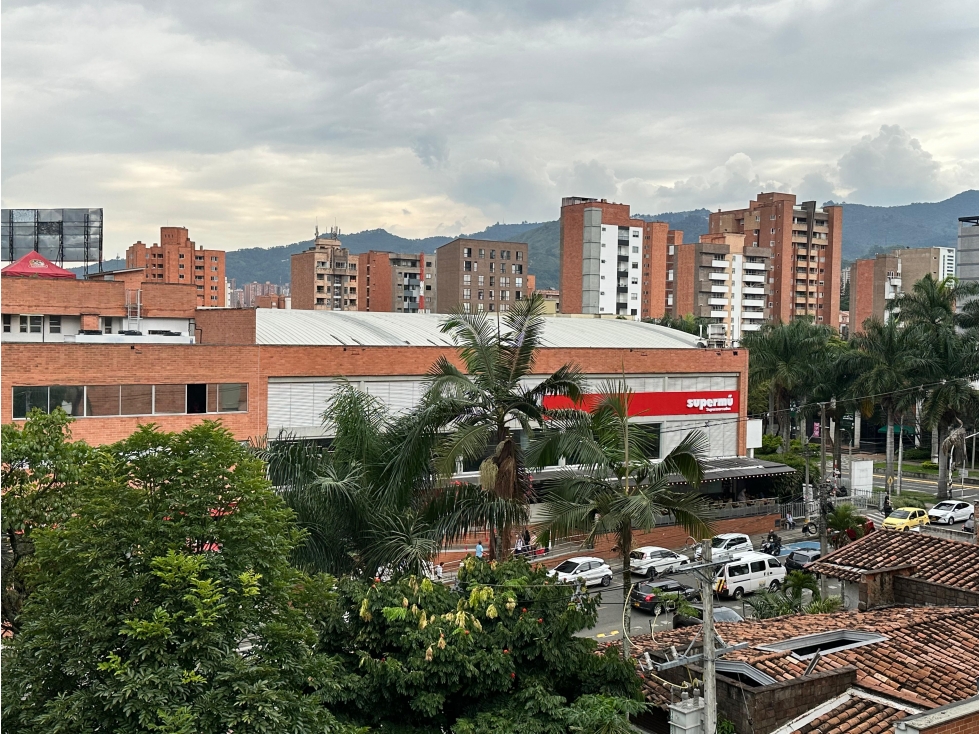 Penthouse para la venta 264m² en Laureles cerca a Santa Teresita - 3