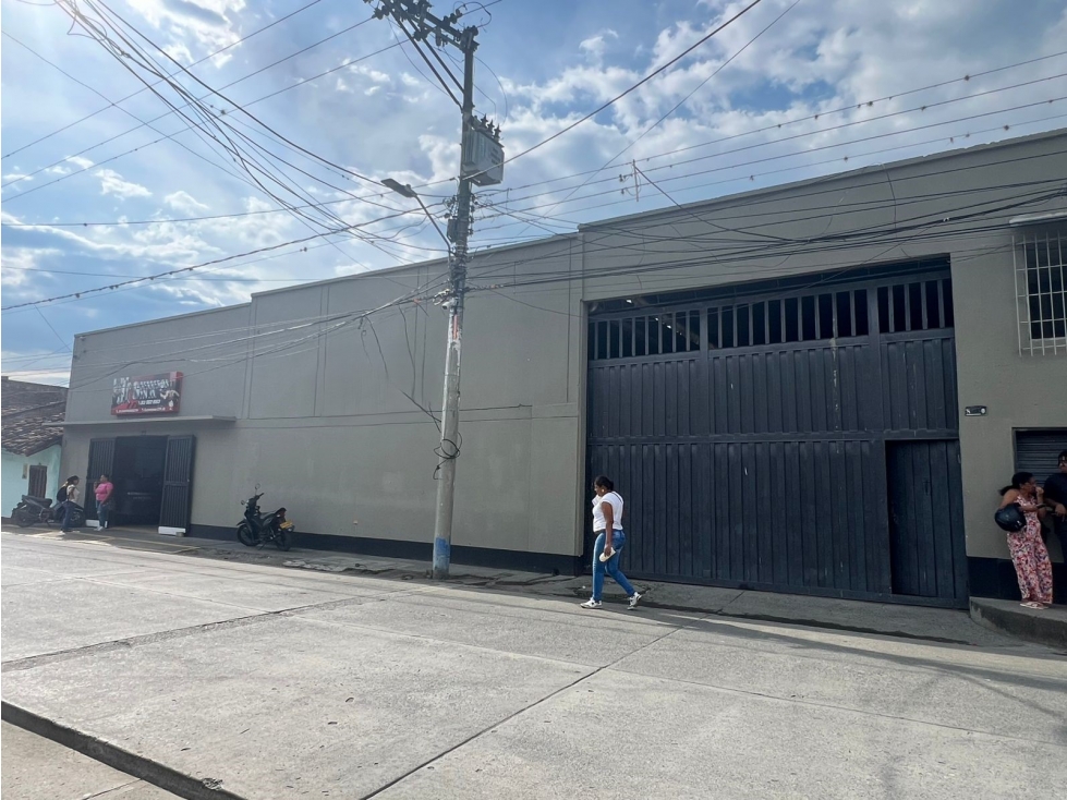 GUACARI, EXCELENTE BODEGA EN VENTA - 2