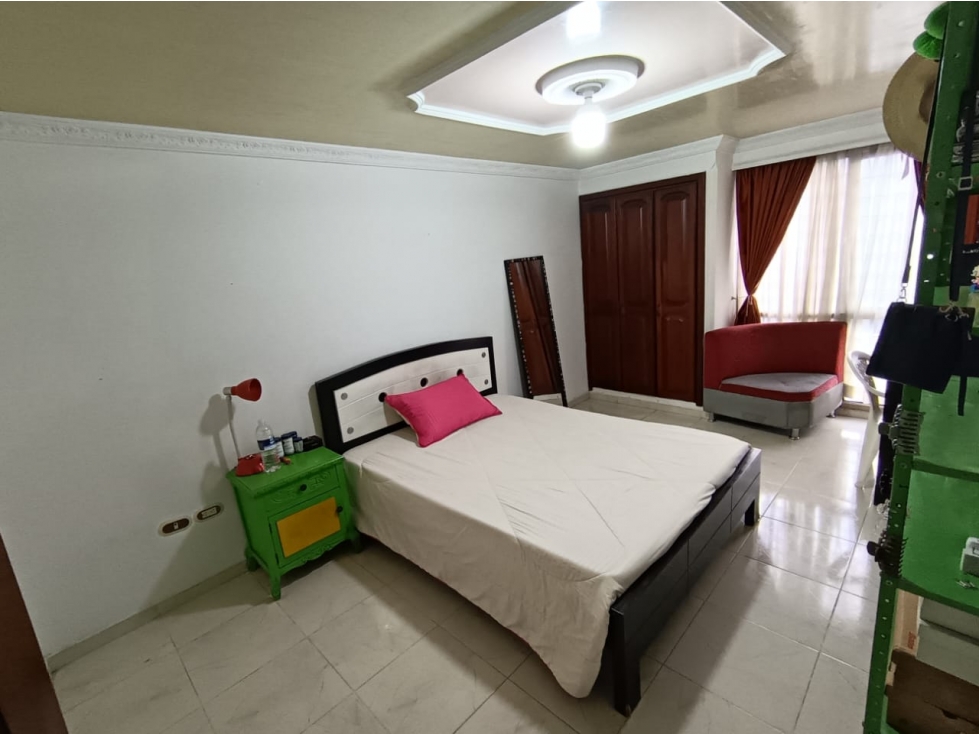 SE VENDE CASA EN EL CENTRO DE ARMENIA — foto 3