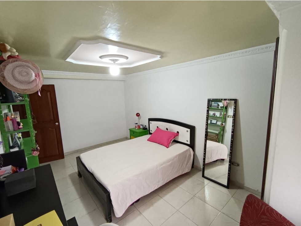 SE VENDE CASA EN EL CENTRO DE ARMENIA — foto 4