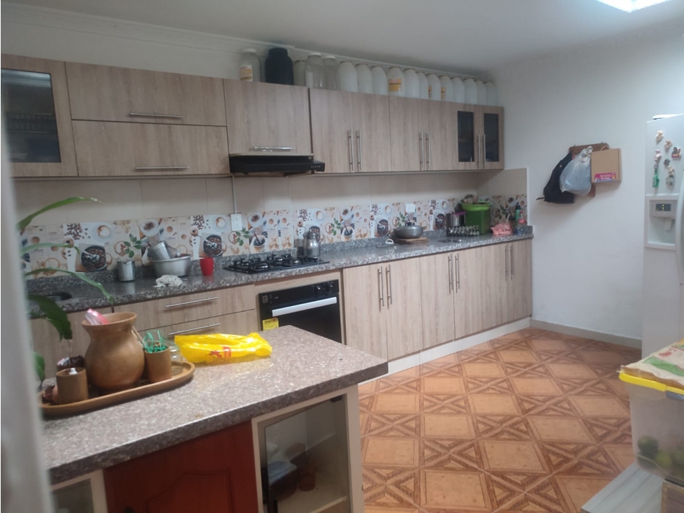 SE VENDE CASA EN EL CENTRO DE ARMENIA — foto 4