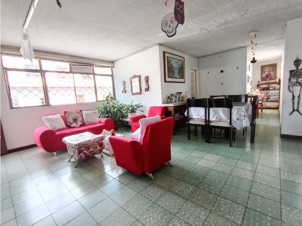 SE VENDE CASA EN EL CENTRO DE ARMENIA