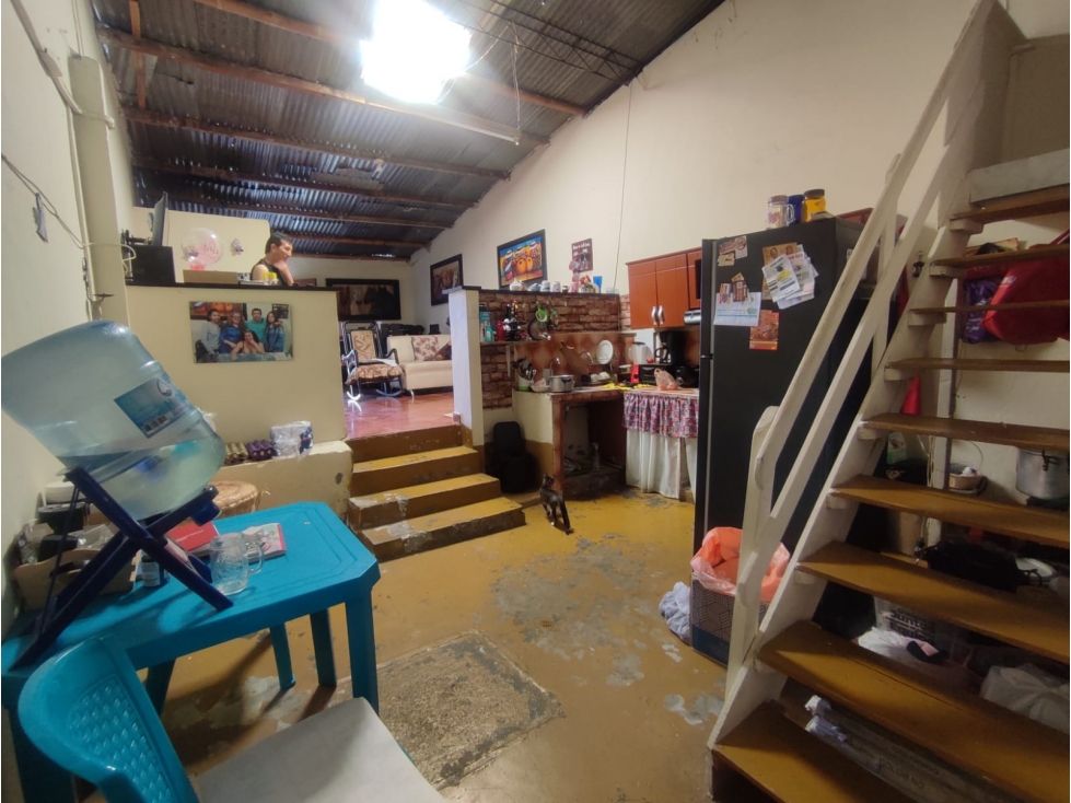SE VENDE CASA EN EL CENTRO DE ARMENIA — foto 5