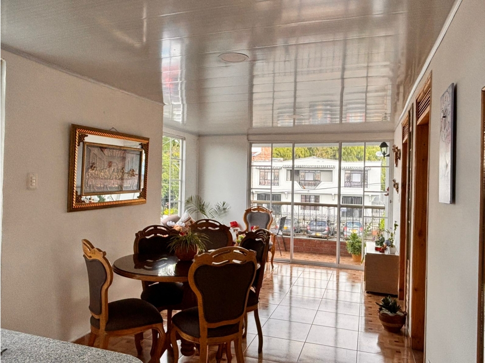 SE VENDE CASA BIFAMILIAR EN EL SUR DE ARMENIA — foto 6