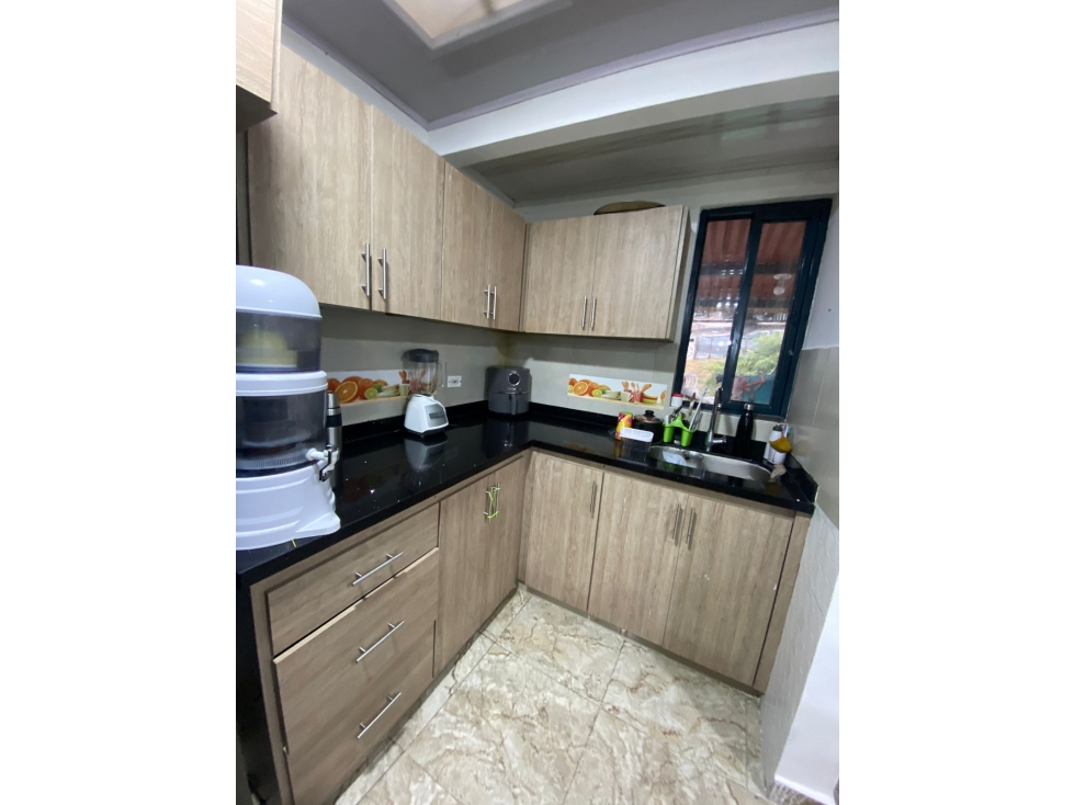 SE VENDE CASA TRIPLE RENTA EN CIRCASIA PRECIO NEGOCIABLE - 5