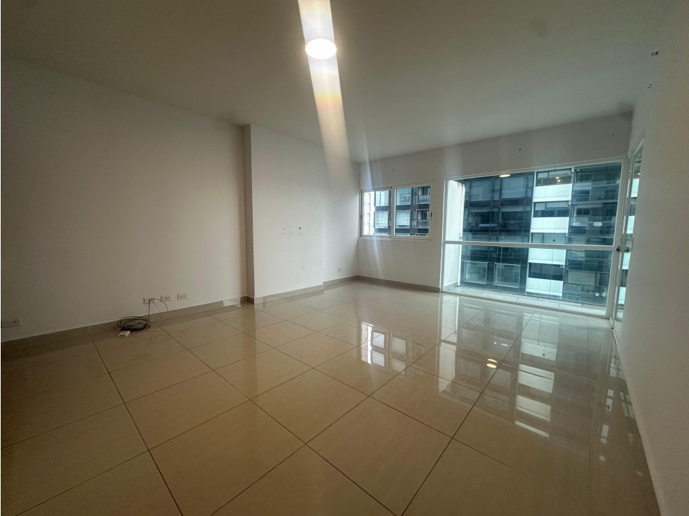 SE VENDE APARTAMENTO EN BELLA VISTA — foto 2