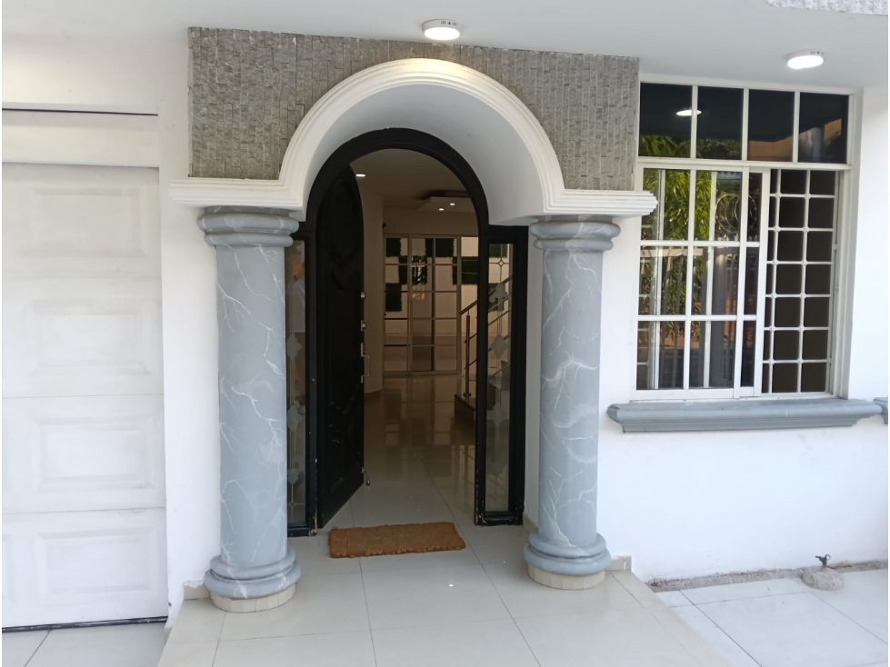 VENTA CASA EN VILLA CAROLINA 114 MTS 4 HABITACIONES DOS PISOS - 1