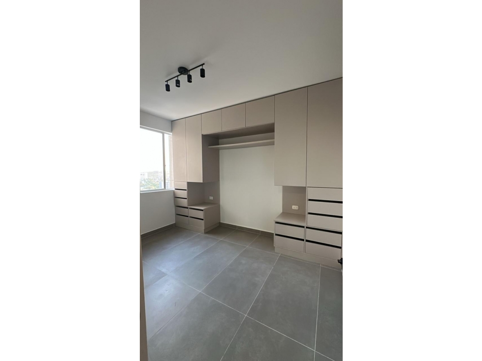 VENDO ESTRENAR APARTAMENTO EN MAUI VALORIZACIÓN MALLORQUIN SOMBRA — foto 2