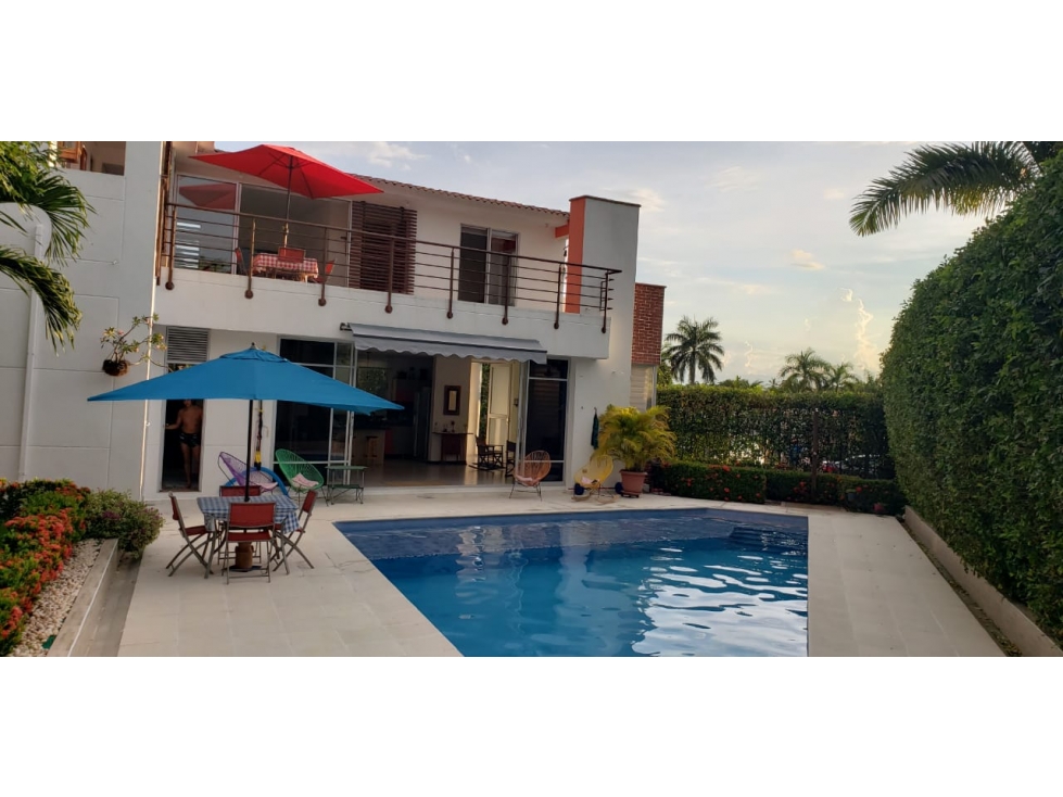 Hermosa casa en venta en Ricaurte