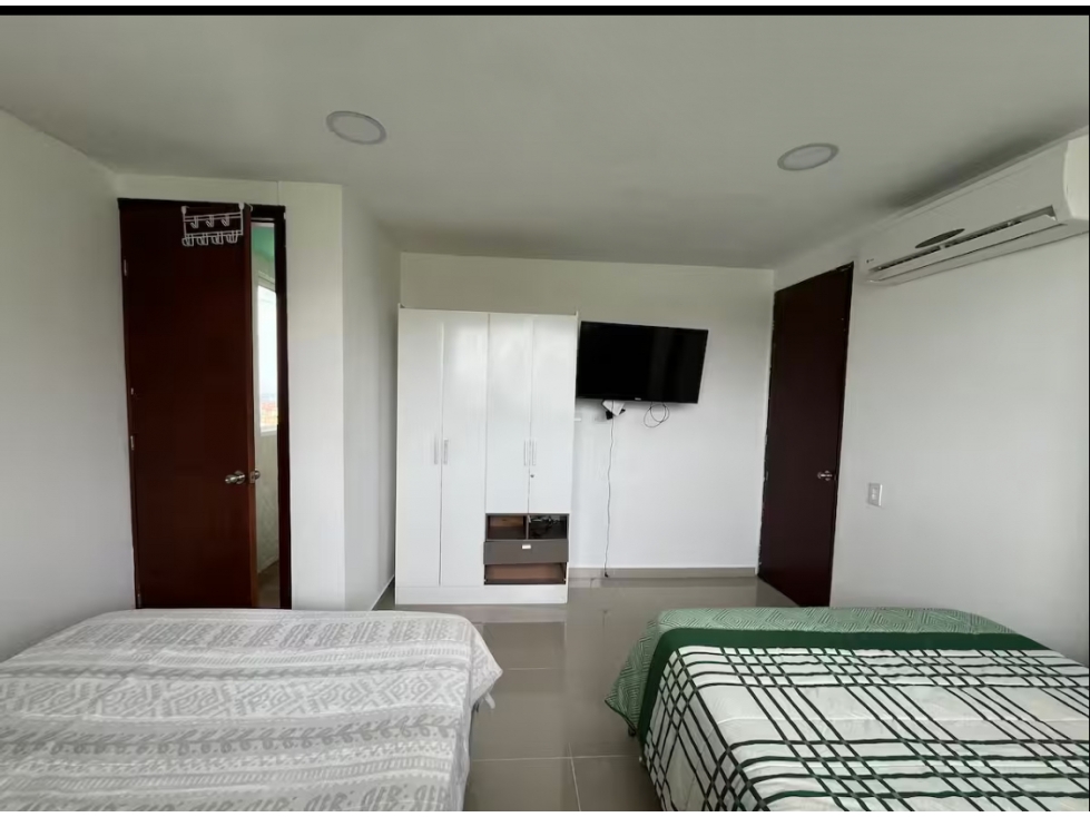 ARRIENDO AMOBLADO APTO VISTA PARQUE ELECTRIFICADORA 2 HAB 110 MTS — foto 3