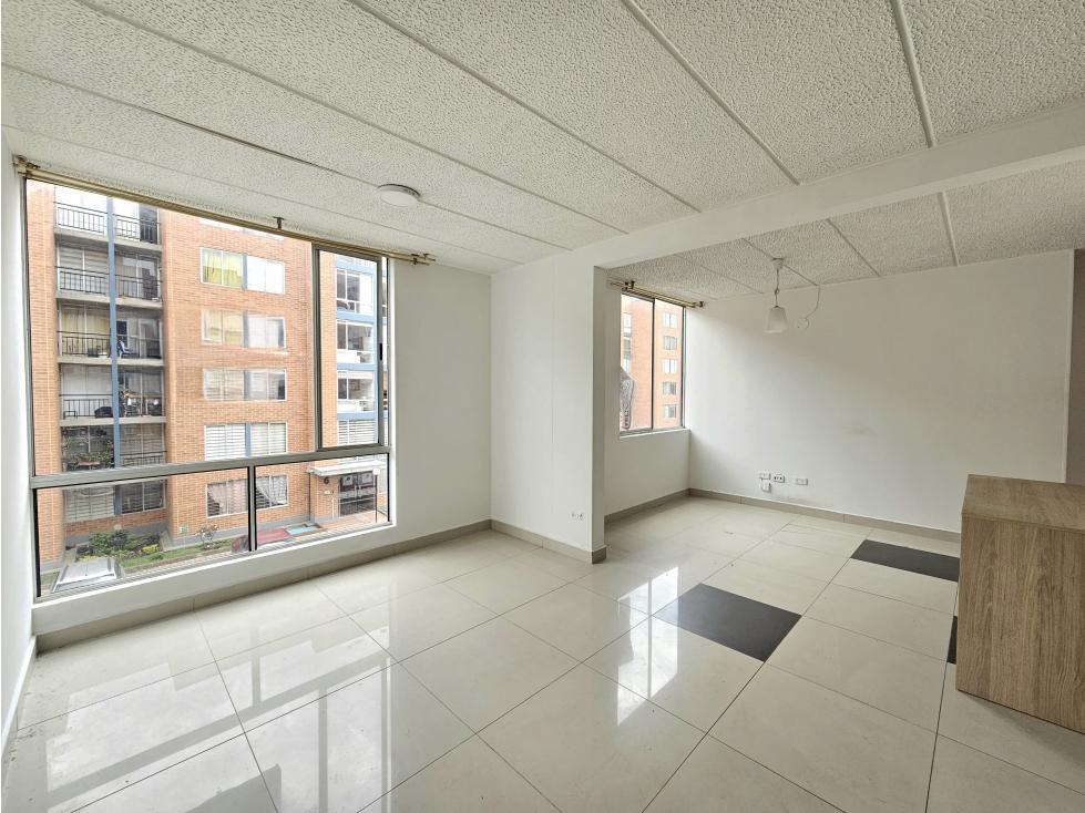 SE VENDE APARTAMENTO EN GRAN GRANADA - ENGATIVA - 2
