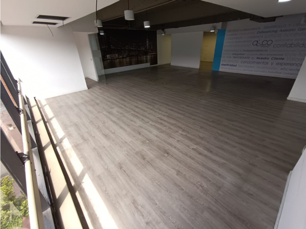 OFICINA EN VENTA O ARRIENDO CHICO NORTE — foto 5