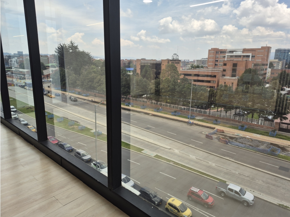 Oficina en venta 190 m2 sobre la calle 100