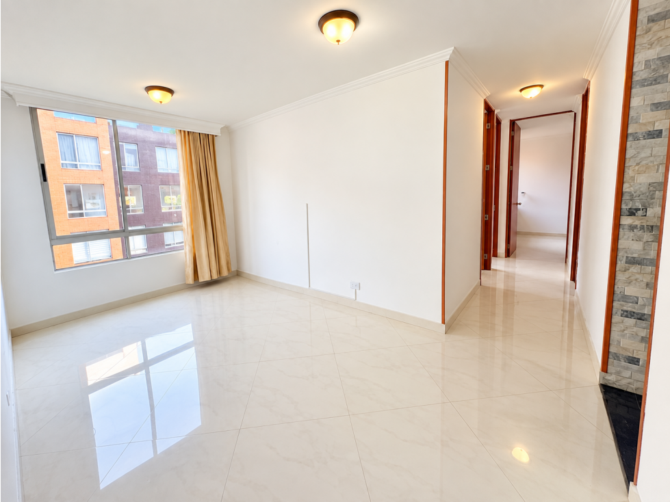 SE VENDE APARTAMENTO EN MONTECARLO 2, GRAN GRANADA - ENGATIVA