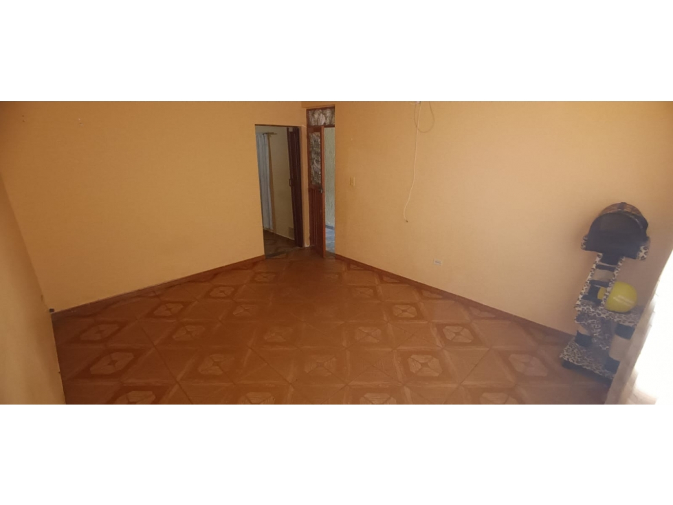CASA EN VENTA EN LA FLORIDA - ENGATIVA — foto 3