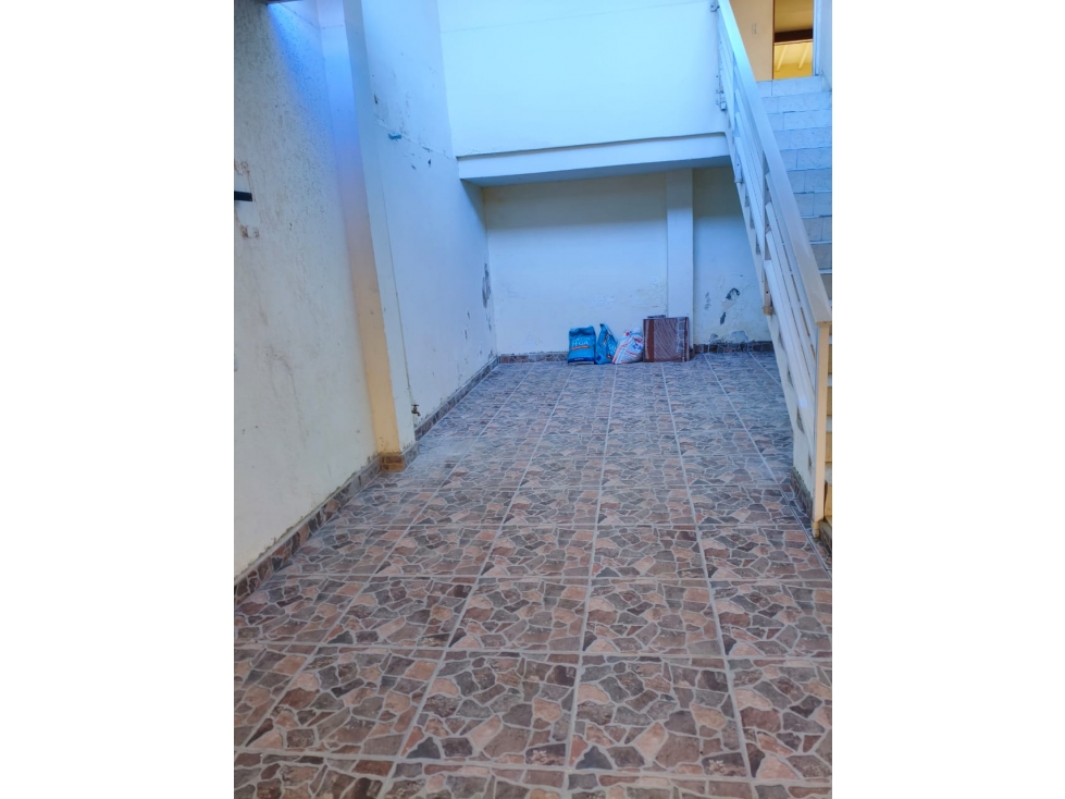 VENDO CASA EN MIRAFLORES | 240 M² | IDEAL VIVIENDA O NEGOCIO TURÍSTICO — foto 6