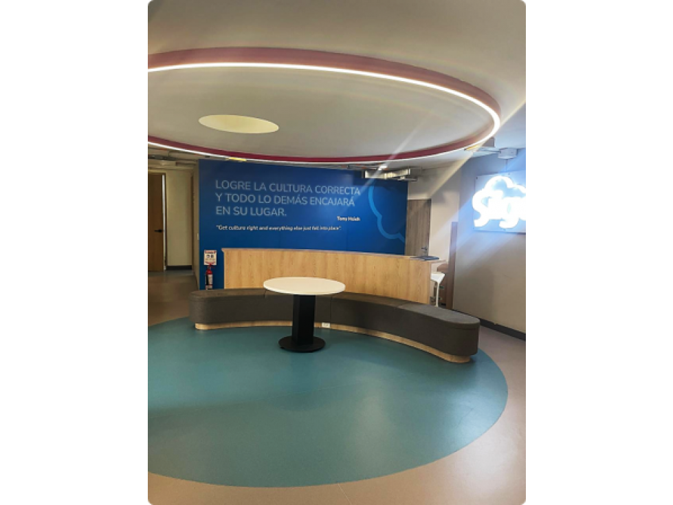Vendo Edificio de oficinas El Lago — foto 2
