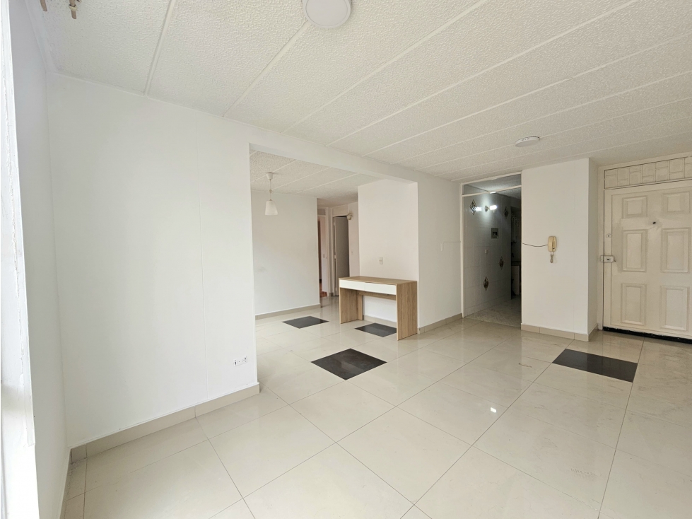 SE VENDE APARTAMENTO EN GRAN GRANADA - ENGATIVA - 6