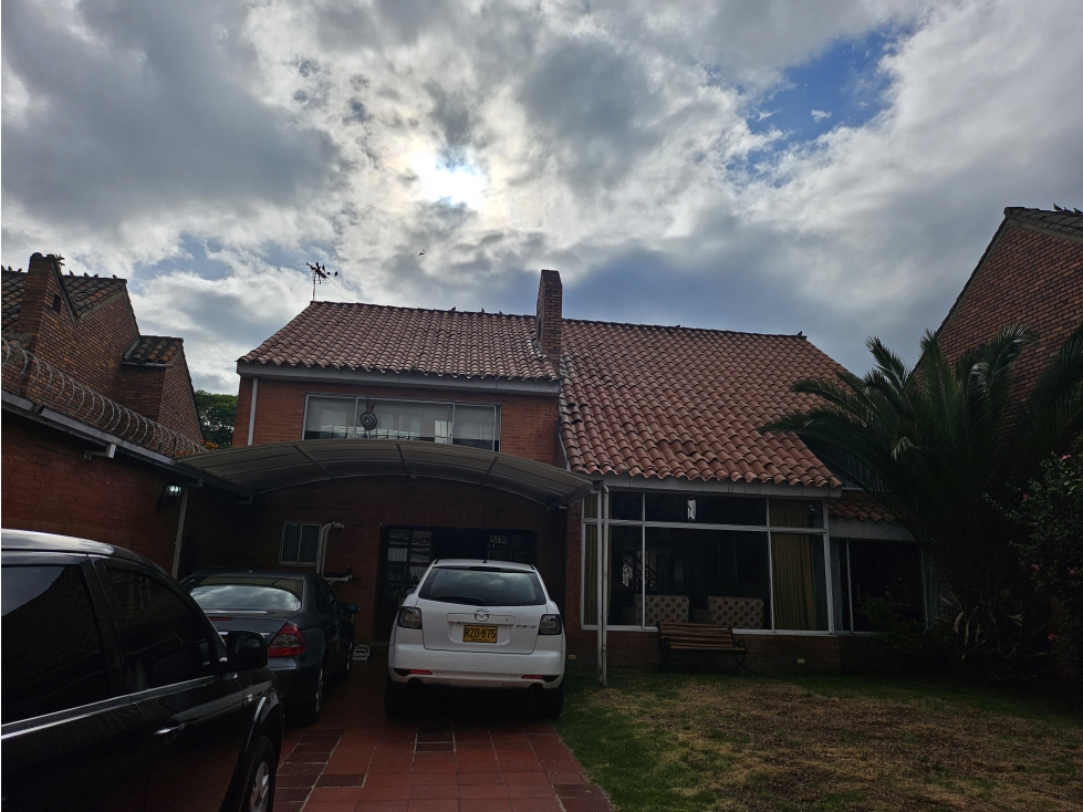 Amplia casa familiar en venta Cedro Bolivar /lote para construir — foto 4
