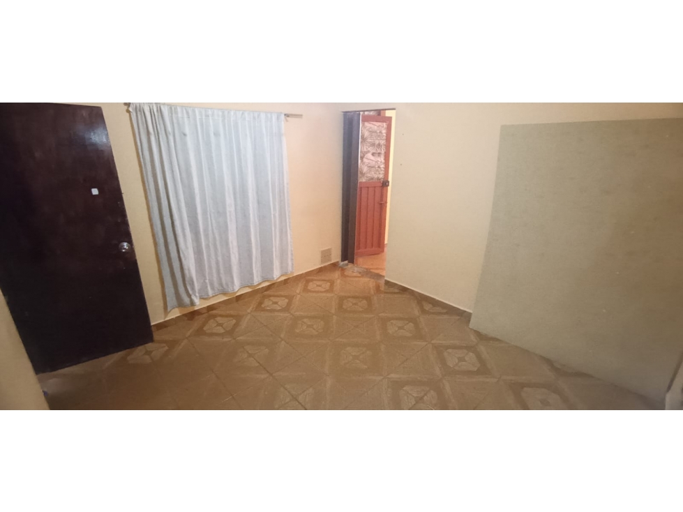 CASA EN VENTA EN LA FLORIDA - ENGATIVA — foto 5