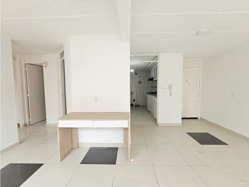 SE VENDE APARTAMENTO EN GRAN GRANADA - ENGATIVA - 5
