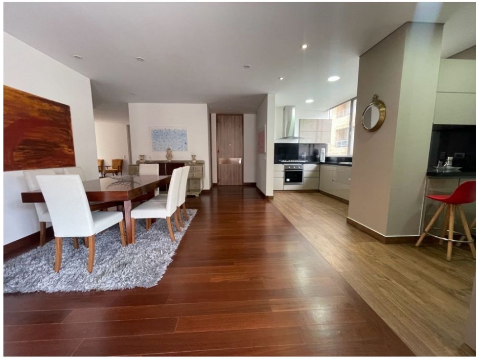 ARRIENDO APARTAMENTO AMOBLADO EN CHICO RESERVADO