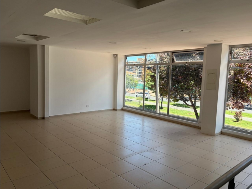 LOCAL ARRIENDO SANTA BARBARA — foto 5