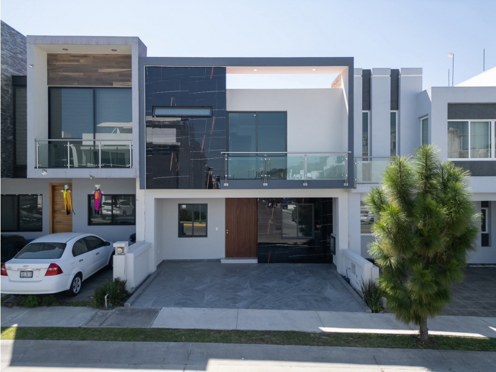 Casa La Cima de Zapopan / C118