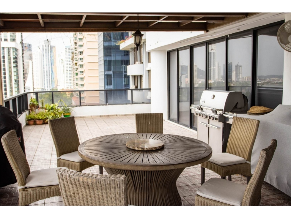 Se vende apartamento en Av Balboa, con vista al mar — foto 6